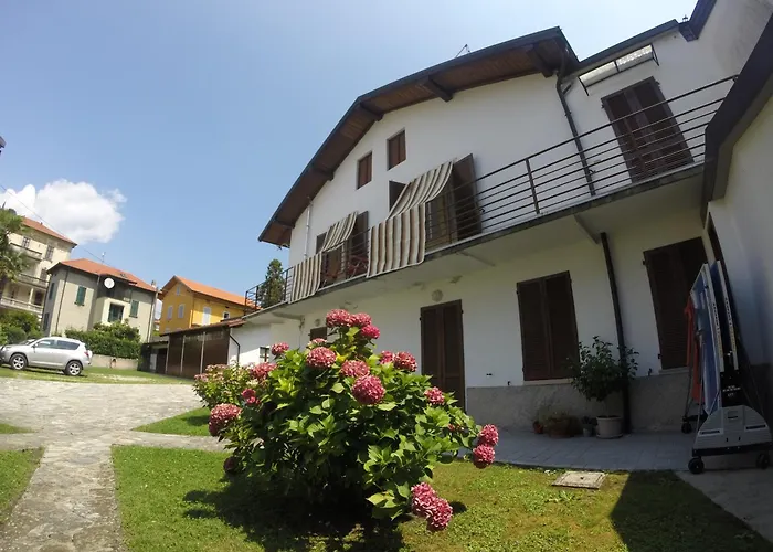 Vakantiehuis Vanda Castelveccana